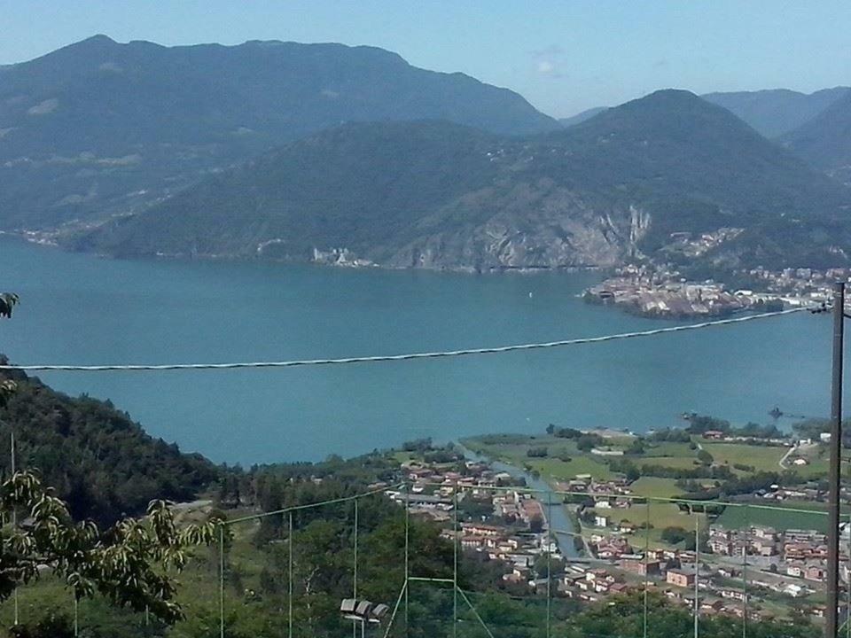 Alveare sul lago Pisogne Esterno foto