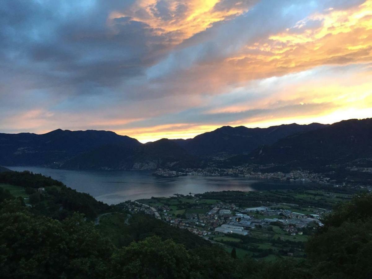 Alveare sul lago Pisogne Esterno foto